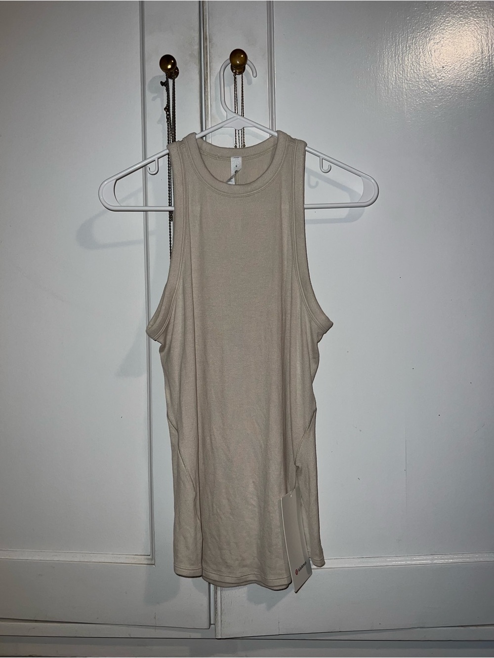 NWT Lululemon Sleeveless Crewneck Tank Top in Light Beige